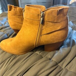 Torrid Mustard Ankle Boots size 11